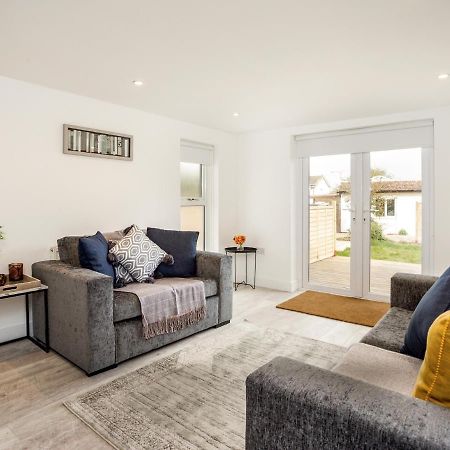 Outstanding 6 Sleeper - Great Location - Legoland Villa Windsor Exterior foto