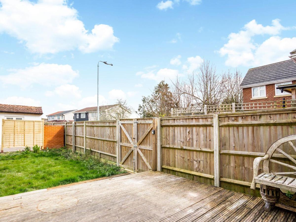 Outstanding 6 Sleeper - Great Location - Legoland Villa Windsor Exterior foto